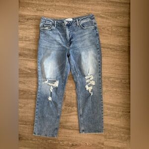 Loveivet by Vervet—Light Wash Distressed Mom Jeans, Size 32